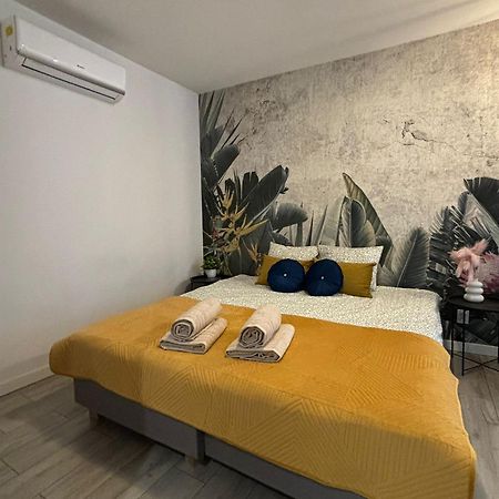 Wow! Paradise Aparthotel Cracovia Exterior foto